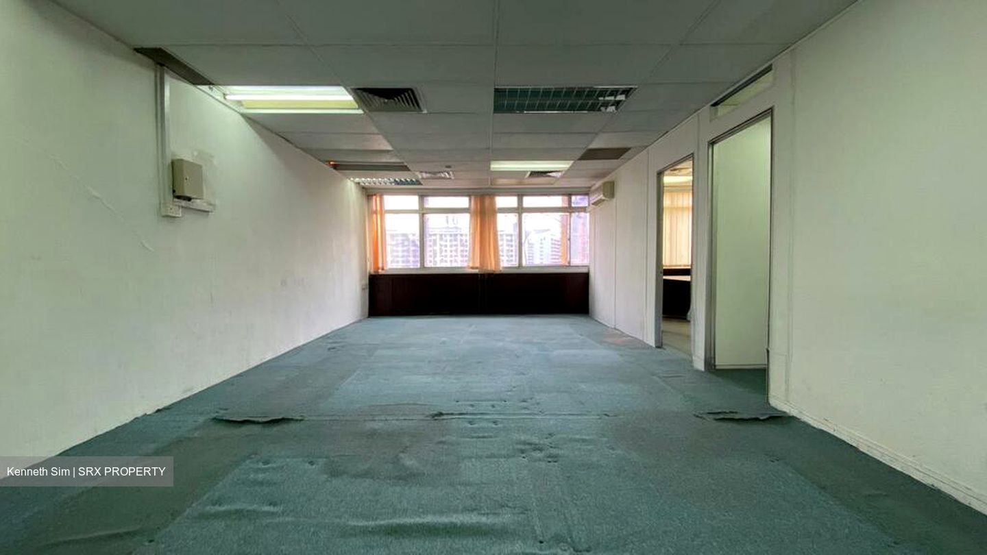 Golden Sultan Plaza (D7), Office #523208931
